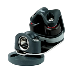 Angled With Small Ball Bearing Cleat